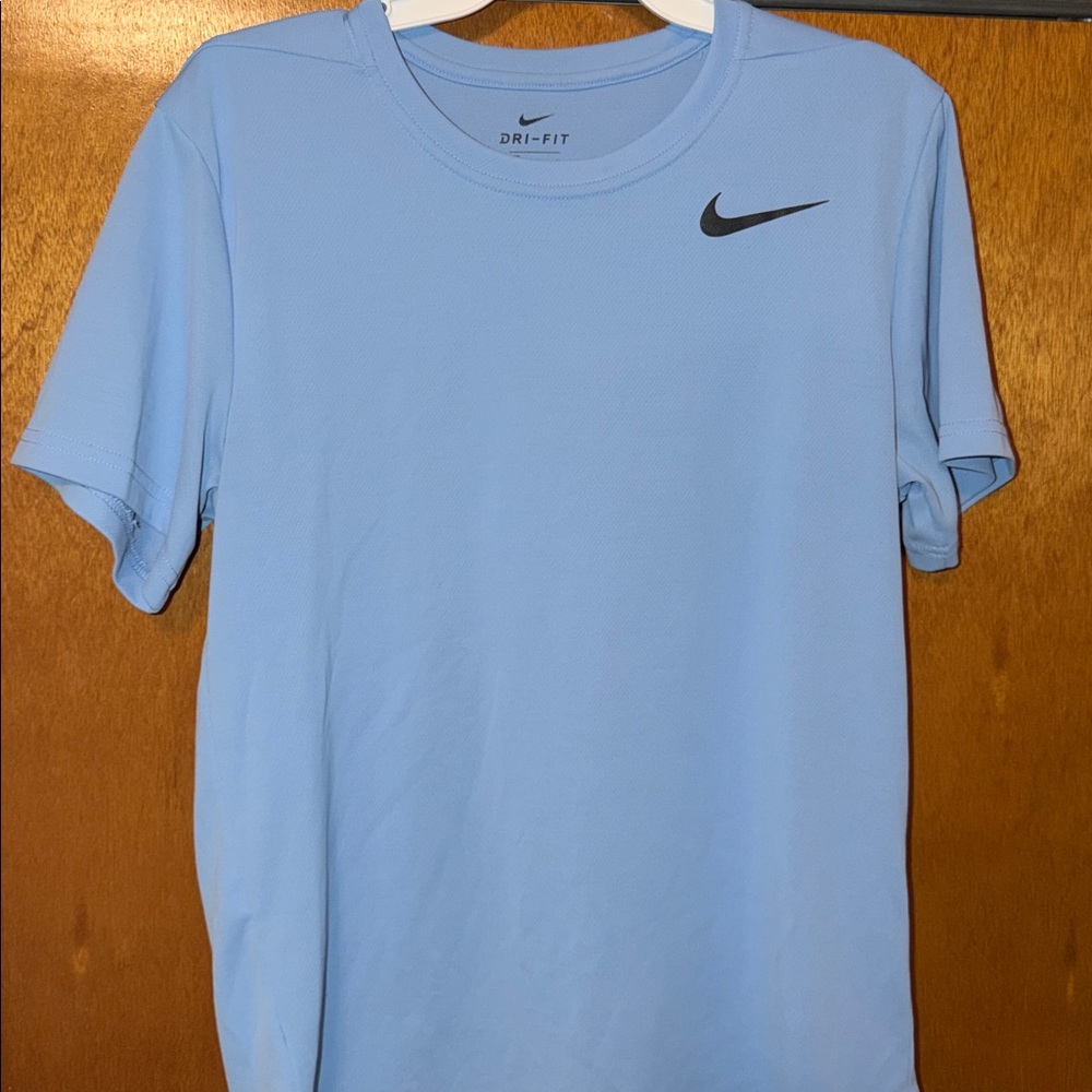 Nike Men's M Dri Fit Sky Blue Short Sleeve Tee